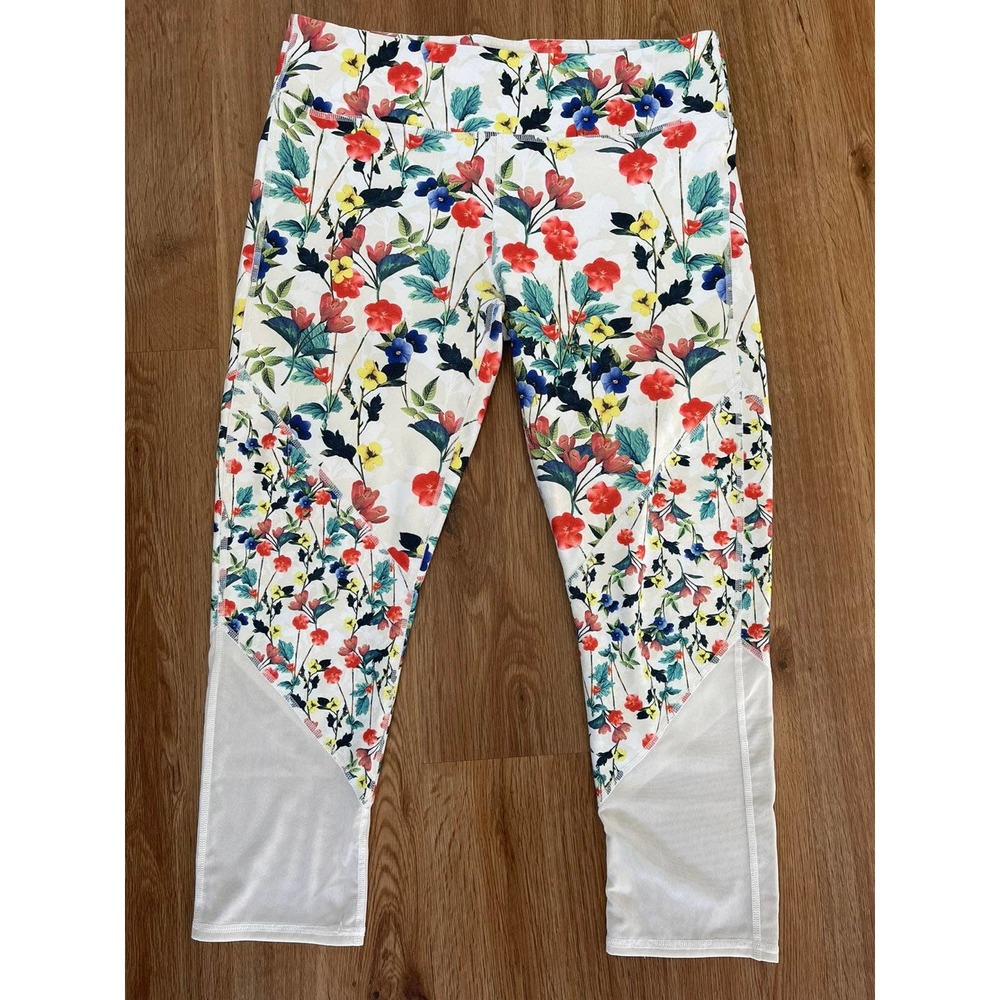 Fabletics Capri Leggings White Spring Summer Floral Print Medium